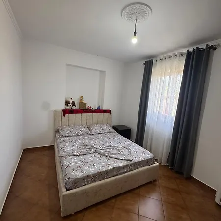 Apartamento Gjeci