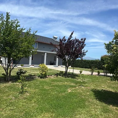Apartamento Gjeci
